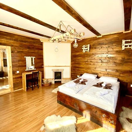 Отель Casa Margau Экстерьер фото